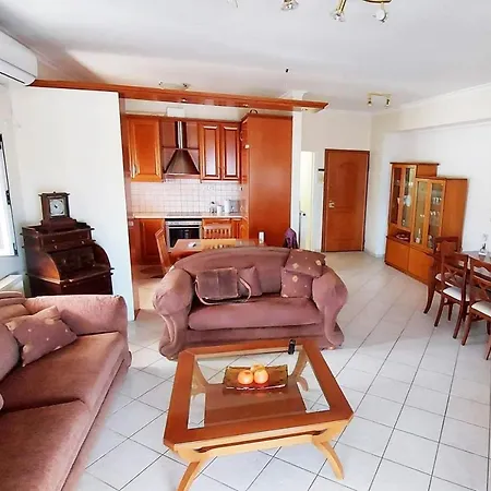 Daire σελιανίτικα, με θέα -50μ από τη θάλασσα